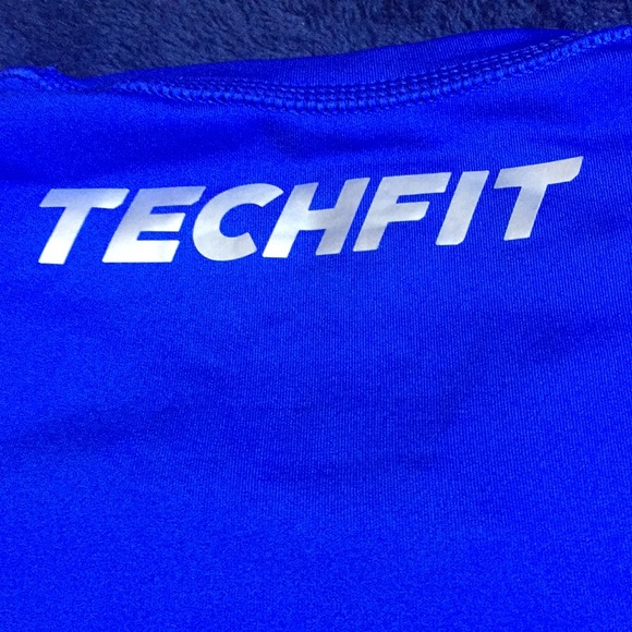 🤩Clearance 📣 adidas compression techfit shirt - Picture 7 of 7
